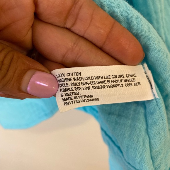 Colsie Sky Blue Sleeveless Crop  Top size 1X 100% cotton - Picture 5 of 6